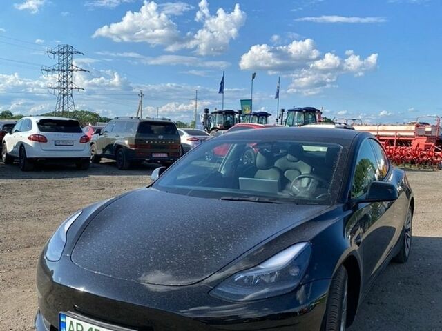 Черный Тесла Модель 3, объемом двигателя 0 л и пробегом 66 тыс. км за 20500 $, фото 1 на Automoto.ua