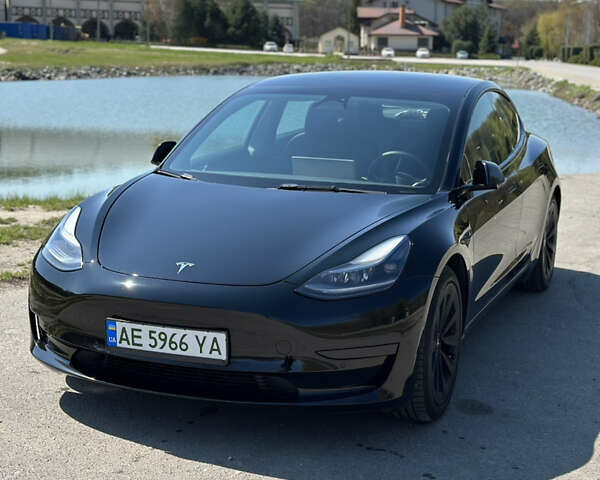 Черный Тесла Модель 3, объемом двигателя 0 л и пробегом 124 тыс. км за 17900 $, фото 1 на Automoto.ua