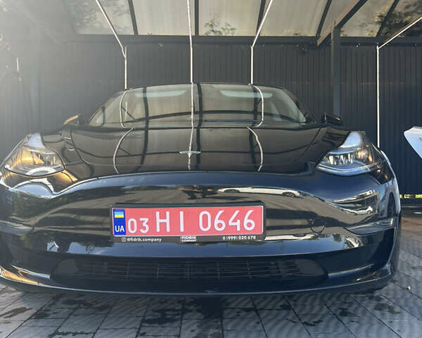 Черный Тесла Модель 3, объемом двигателя 0 л и пробегом 220 тыс. км за 16900 $, фото 1 на Automoto.ua