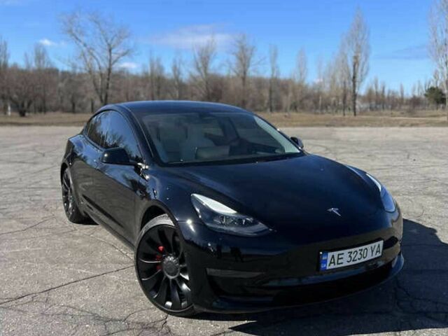 Чорний Тесла Модель 3, об'ємом двигуна 0 л та пробігом 43 тис. км за 17500 $, фото 1 на Automoto.ua