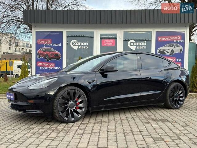 Чорний Тесла Модель 3, об'ємом двигуна 0 л та пробігом 75 тис. км за 27500 $, фото 1 на Automoto.ua