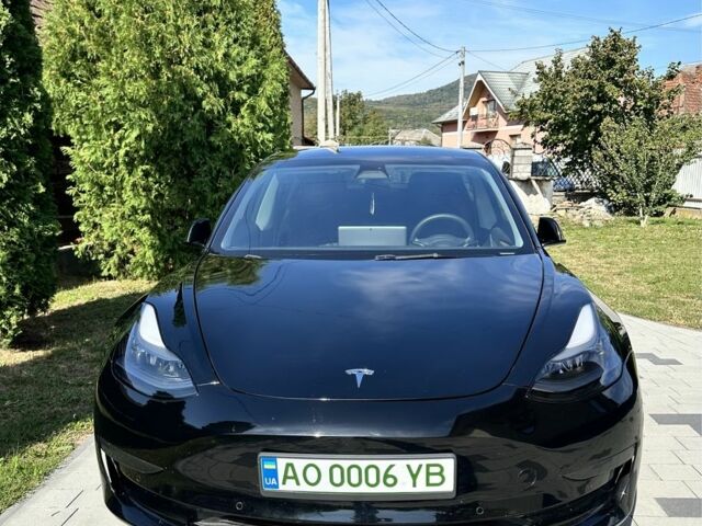 Черный Тесла Модель 3, объемом двигателя 0 л и пробегом 50 тыс. км за 25000 $, фото 1 на Automoto.ua