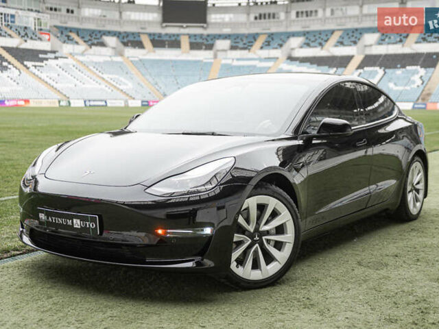 Черный Тесла Модель 3, объемом двигателя 0 л и пробегом 16 тыс. км за 27500 $, фото 1 на Automoto.ua