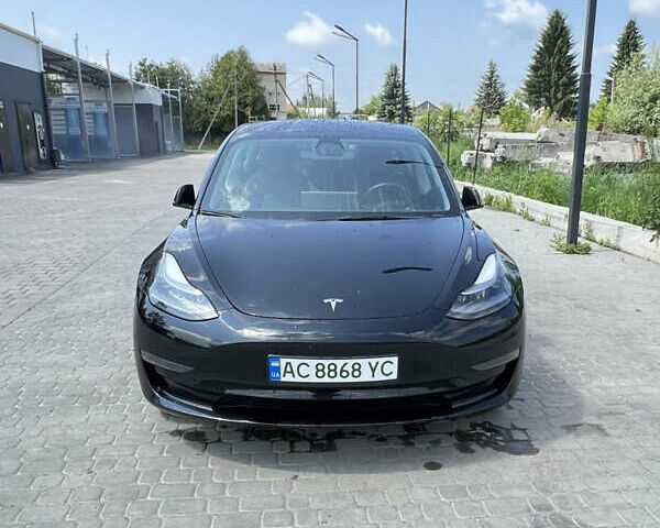 Чорний Тесла Модель 3, об'ємом двигуна 0 л та пробігом 49 тис. км за 23700 $, фото 1 на Automoto.ua
