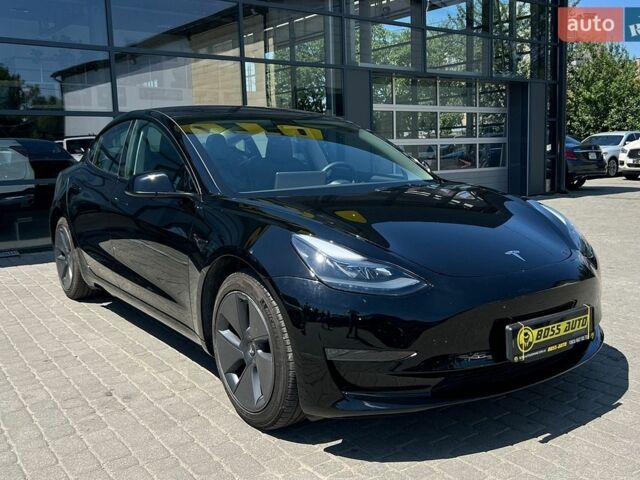 Чорний Тесла Модель 3, об'ємом двигуна 0 л та пробігом 11 тис. км за 23500 $, фото 1 на Automoto.ua