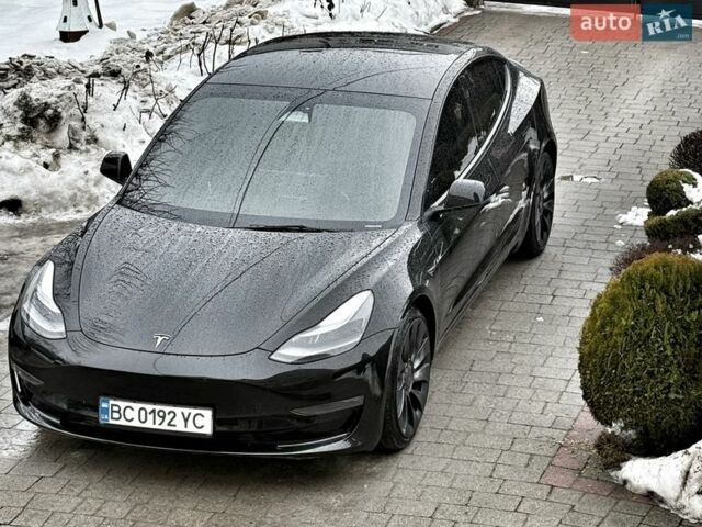Черный Тесла Модель 3, объемом двигателя 0 л и пробегом 54 тыс. км за 28500 $, фото 1 на Automoto.ua