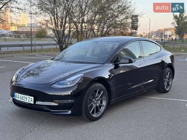 Чорний Тесла Модель 3, об'ємом двигуна 0 л та пробігом 10 тис. км за 19000 $, фото 1 на Automoto.ua
