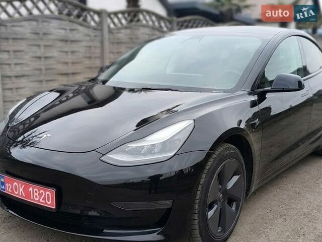 Черный Тесла Модель 3, объемом двигателя 0 л и пробегом 100 тыс. км за 15350 $, фото 1 на Automoto.ua