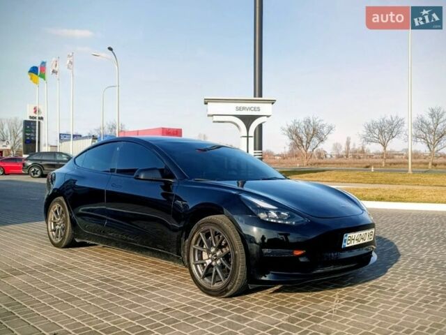 Черный Тесла Модель 3, объемом двигателя 0 л и пробегом 104 тыс. км за 16950 $, фото 1 на Automoto.ua