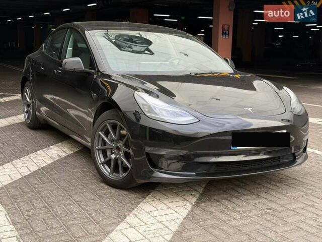 Чорний Тесла Модель 3, об'ємом двигуна 0 л та пробігом 59 тис. км за 18555 $, фото 1 на Automoto.ua