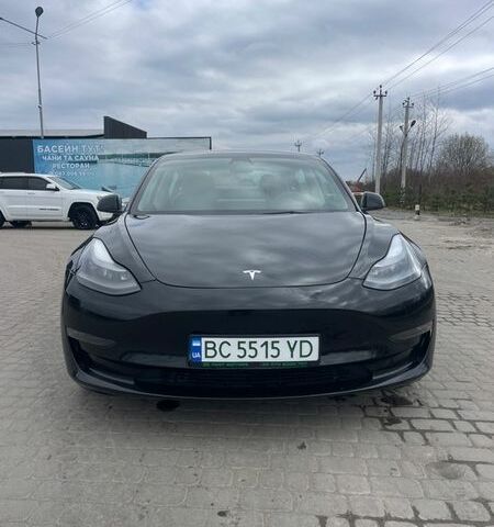 Черный Тесла Модель 3, объемом двигателя 0 л и пробегом 40 тыс. км за 23000 $, фото 1 на Automoto.ua
