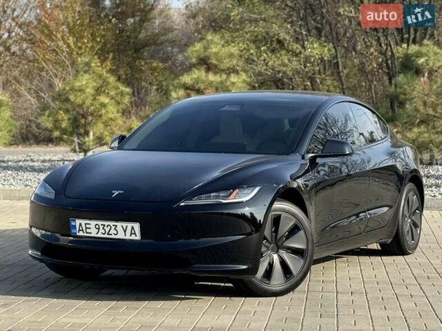 Чорний Тесла Модель 3, об'ємом двигуна 0 л та пробігом 16 тис. км за 26497 $, фото 1 на Automoto.ua