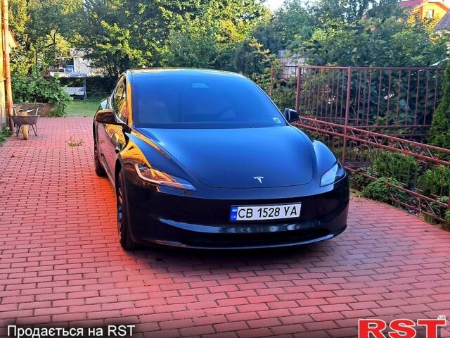 Чорний Тесла Модель 3, об'ємом двигуна 0 л та пробігом 62 тис. км за 28990 $, фото 1 на Automoto.ua