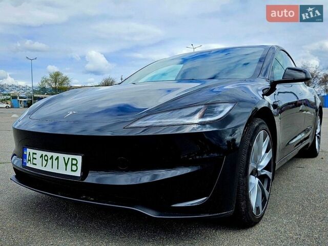 Черный Тесла Модель 3, объемом двигателя 0 л и пробегом 13 тыс. км за 27500 $, фото 1 на Automoto.ua