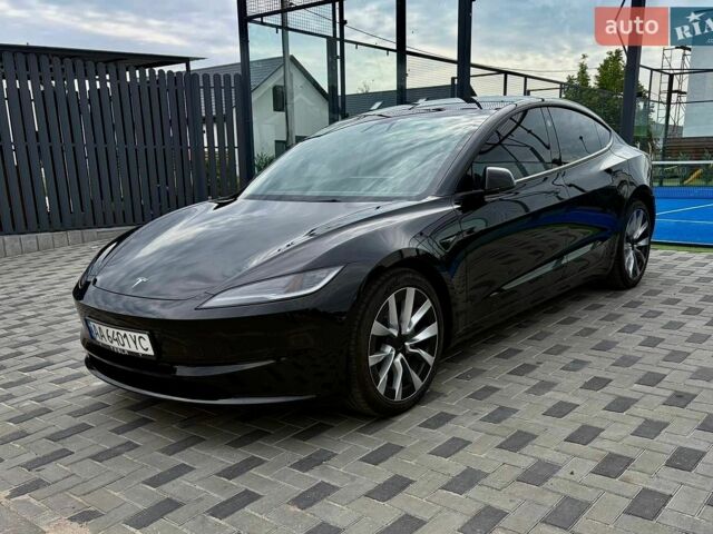Чорний Тесла Модель 3, об'ємом двигуна 0 л та пробігом 30 тис. км за 26200 $, фото 1 на Automoto.ua
