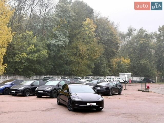 Чорний Тесла Модель 3, об'ємом двигуна 0 л та пробігом 25 тис. км за 28500 $, фото 1 на Automoto.ua