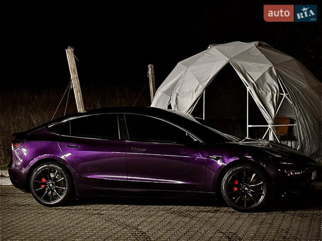 Фиолетовый Тесла Модель 3, объемом двигателя 0 л и пробегом 315 тыс. км за 13500 $, фото 1 на Automoto.ua