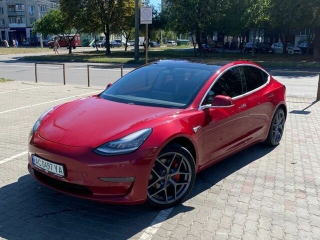 Червоний Тесла Модель 3, об'ємом двигуна 0 л та пробігом 137 тис. км за 13500 $, фото 1 на Automoto.ua
