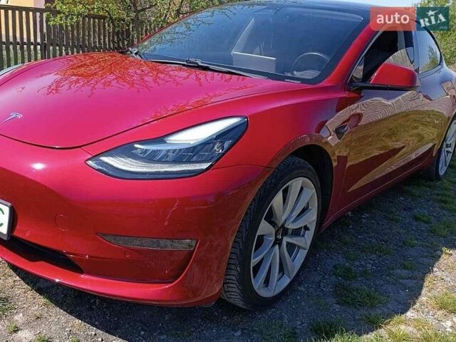 Красный Тесла Модель 3, объемом двигателя 0 л и пробегом 182 тыс. км за 15800 $, фото 1 на Automoto.ua