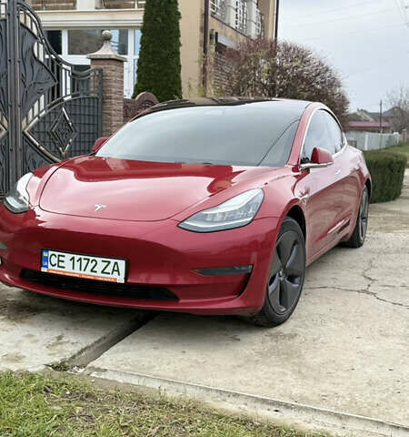 Красный Тесла Модель 3, объемом двигателя 0 л и пробегом 270 тыс. км за 15200 $, фото 1 на Automoto.ua