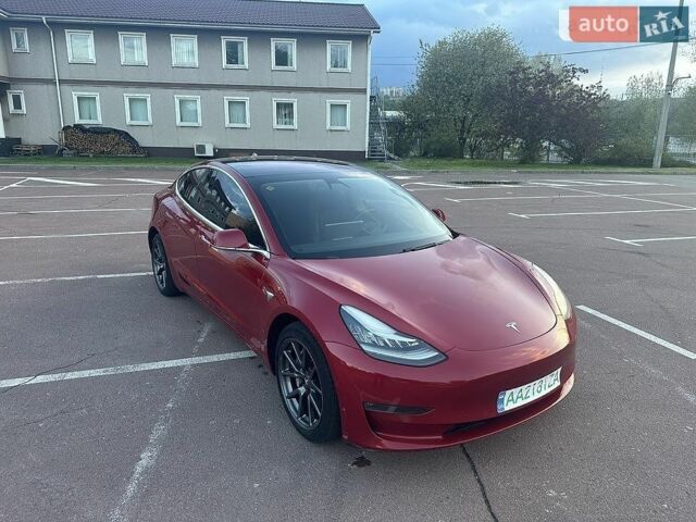 Червоний Тесла Модель 3, об'ємом двигуна 0 л та пробігом 210 тис. км за 10500 $, фото 1 на Automoto.ua