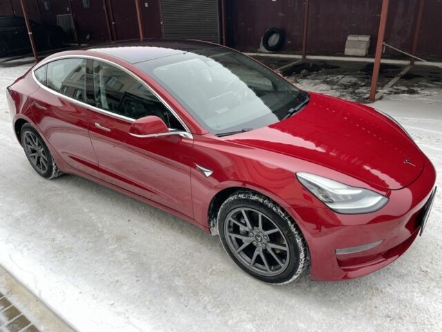 Красный Тесла Модель 3, объемом двигателя 0 л и пробегом 40 тыс. км за 22900 $, фото 1 на Automoto.ua