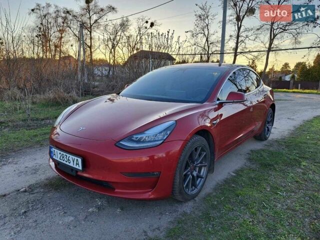 Красный Тесла Модель 3, объемом двигателя 0 л и пробегом 169 тыс. км за 16500 $, фото 1 на Automoto.ua