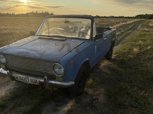 Красный Тесла Модель 3, объемом двигателя 0 л и пробегом 206 тыс. км за 16500 $, фото 1 на Automoto.ua