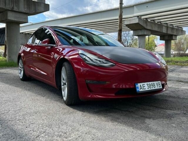 Красный Тесла Модель 3, объемом двигателя 0 л и пробегом 161 тыс. км за 16999 $, фото 1 на Automoto.ua