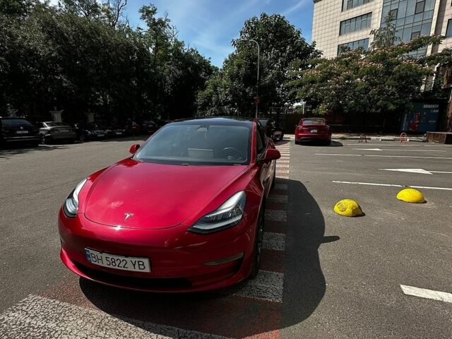 Червоний Тесла Модель 3, об'ємом двигуна 0 л та пробігом 135 тис. км за 17600 $, фото 1 на Automoto.ua