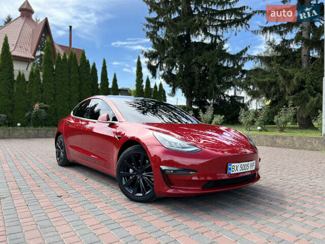 Червоний Тесла Модель 3, об'ємом двигуна 0 л та пробігом 230 тис. км за 15650 $, фото 1 на Automoto.ua