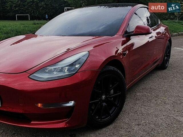 Красный Тесла Модель 3, объемом двигателя 0 л и пробегом 189 тыс. км за 16300 $, фото 1 на Automoto.ua
