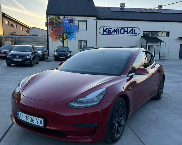 Червоний Тесла Модель 3, об'ємом двигуна 0 л та пробігом 130 тис. км за 18600 $, фото 1 на Automoto.ua