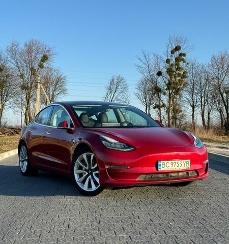 Красный Тесла Модель 3, объемом двигателя 0 л и пробегом 166 тыс. км за 15000 $, фото 1 на Automoto.ua