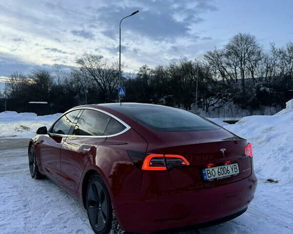 Красный Тесла Модель 3, объемом двигателя 0 л и пробегом 140 тыс. км за 19000 $, фото 1 на Automoto.ua