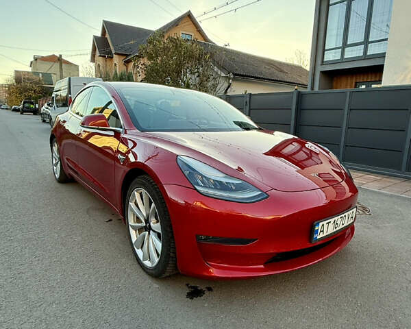 Червоний Тесла Модель 3, об'ємом двигуна 0 л та пробігом 84 тис. км за 18200 $, фото 1 на Automoto.ua