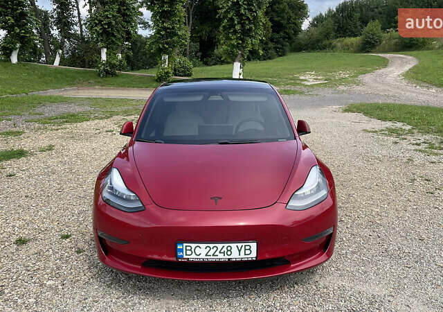 Красный Тесла Модель 3, объемом двигателя 0 л и пробегом 119 тыс. км за 21000 $, фото 1 на Automoto.ua