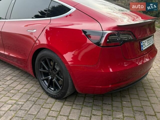 Красный Тесла Модель 3, объемом двигателя 0 л и пробегом 190 тыс. км за 15499 $, фото 1 на Automoto.ua