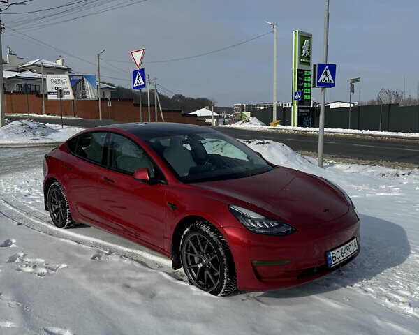 Красный Тесла Модель 3, объемом двигателя 0 л и пробегом 107 тыс. км за 21300 $, фото 1 на Automoto.ua