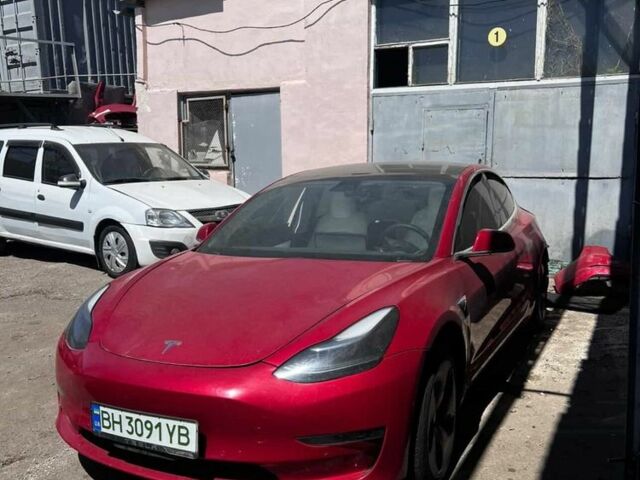 Червоний Тесла Модель 3, об'ємом двигуна 0 л та пробігом 62 тис. км за 5500 $, фото 1 на Automoto.ua