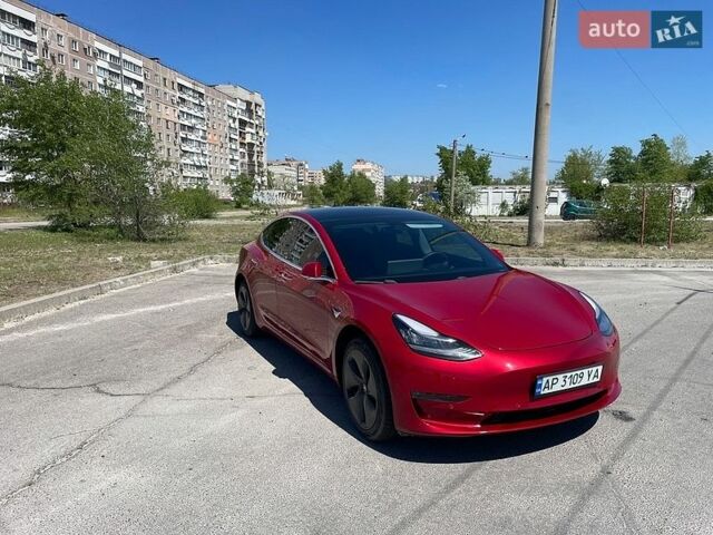 Красный Тесла Модель 3, объемом двигателя 0 л и пробегом 30 тыс. км за 18500 $, фото 1 на Automoto.ua
