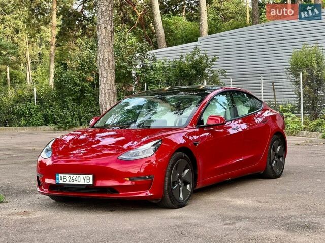 Красный Тесла Модель 3, объемом двигателя 0 л и пробегом 128 тыс. км за 17900 $, фото 1 на Automoto.ua