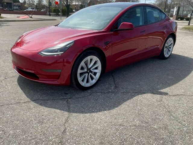 Червоний Тесла Модель 3, об'ємом двигуна 0 л та пробігом 13 тис. км за 8900 $, фото 1 на Automoto.ua