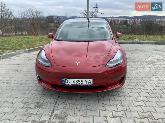 Красный Тесла Модель 3, объемом двигателя 0 л и пробегом 27 тыс. км за 26900 $, фото 1 на Automoto.ua