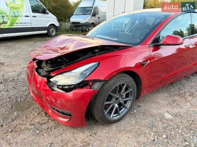 Червоний Тесла Модель 3, об'ємом двигуна 0 л та пробігом 88 тис. км за 13200 $, фото 1 на Automoto.ua