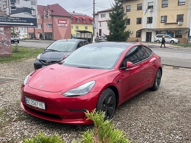 Красный Тесла Модель 3, объемом двигателя 0 л и пробегом 62 тыс. км за 18900 $, фото 1 на Automoto.ua