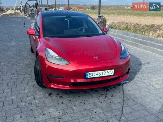 Красный Тесла Модель 3, объемом двигателя 0 л и пробегом 140 тыс. км за 18000 $, фото 1 на Automoto.ua