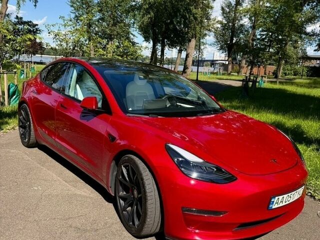 Червоний Тесла Модель 3, об'ємом двигуна 0 л та пробігом 40 тис. км за 24500 $, фото 1 на Automoto.ua