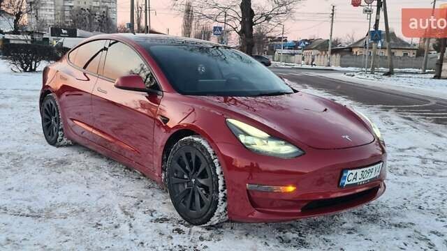 Красный Тесла Модель 3, объемом двигателя 0 л и пробегом 155 тыс. км за 18700 $, фото 1 на Automoto.ua