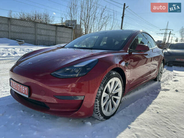 Красный Тесла Модель 3, объемом двигателя 0 л и пробегом 216 тыс. км за 16500 $, фото 1 на Automoto.ua